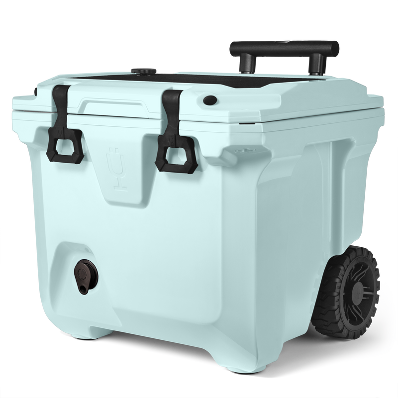 Br Tank 35-Quart Rolling Cooler | Blue Agave - Active Picnic Trip